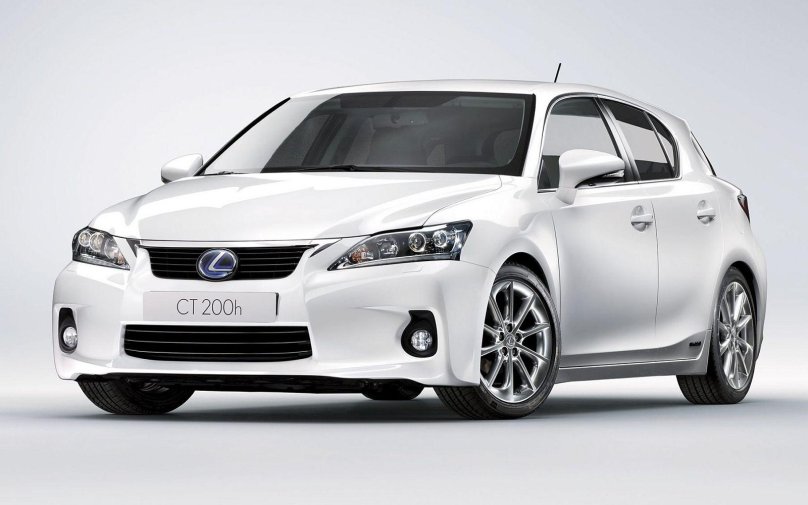 Lexus ct200h 2011