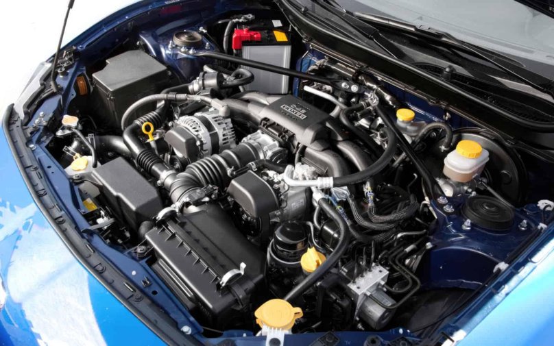 Субару брз двигатель