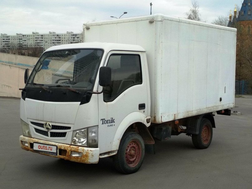 Машина BAW Tonik