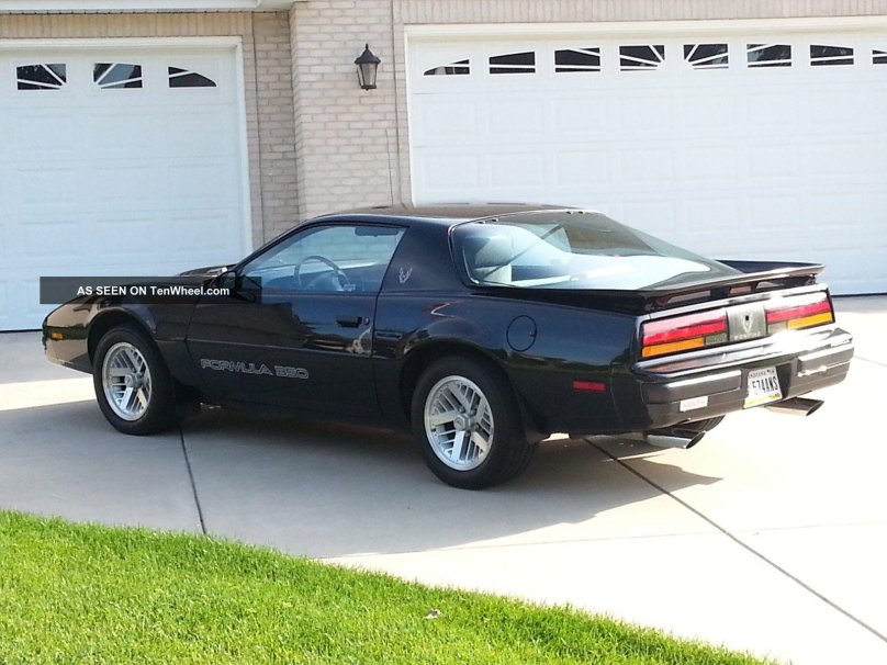 Pontiac Firebird 1990