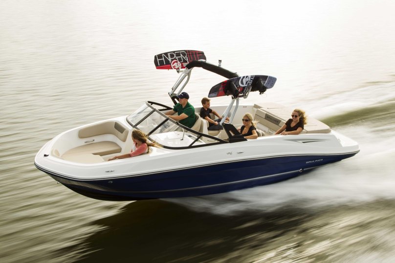 Bayliner vr6