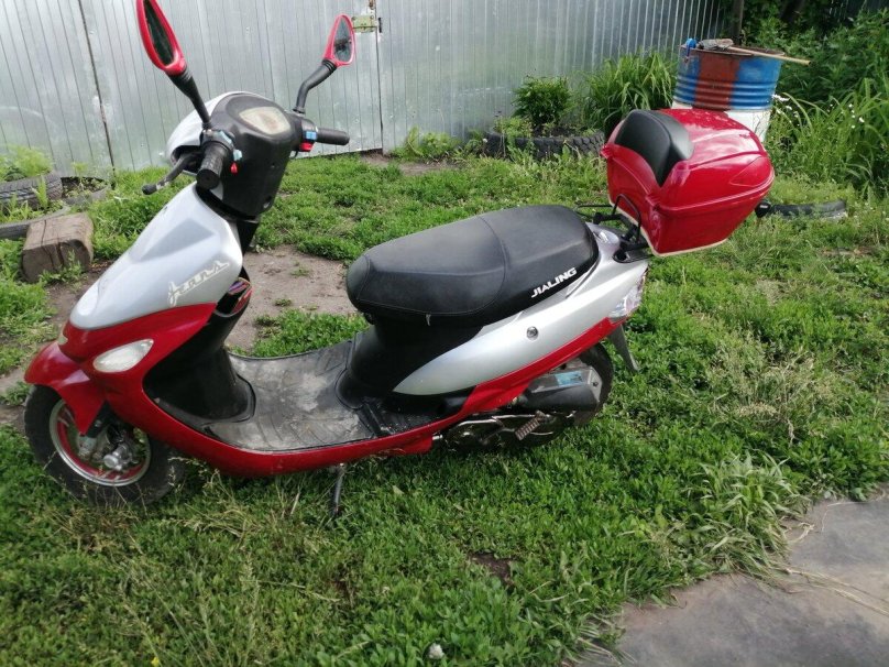 Скутер Geely jl50qt-15