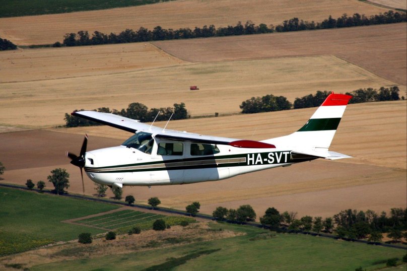 Cessna t210l Turbo Centurion
