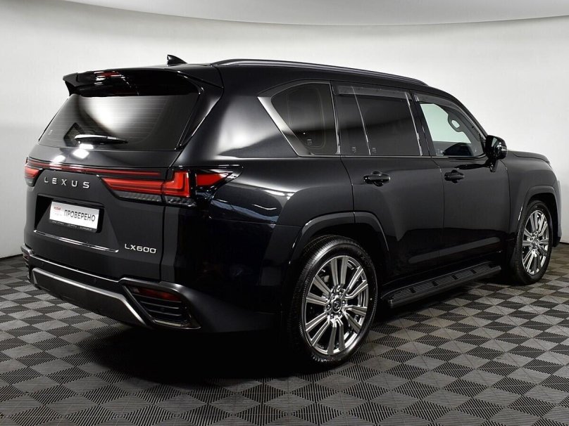 Лексус LX 600