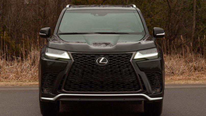 Lexus LX 600 F-Sport