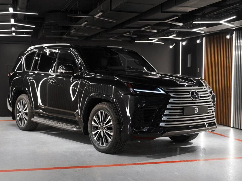 Лексус LX 2022