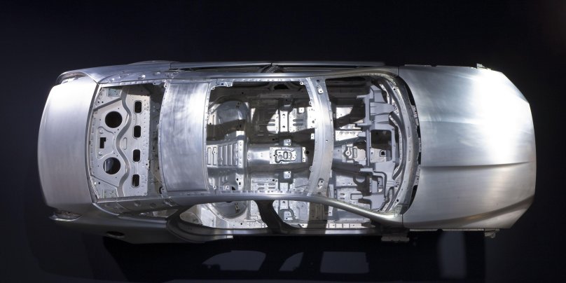 Автомобиль из алюминия