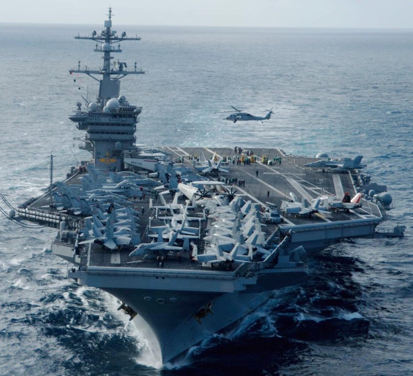 Авианосцы Нимиц Карл Винсон