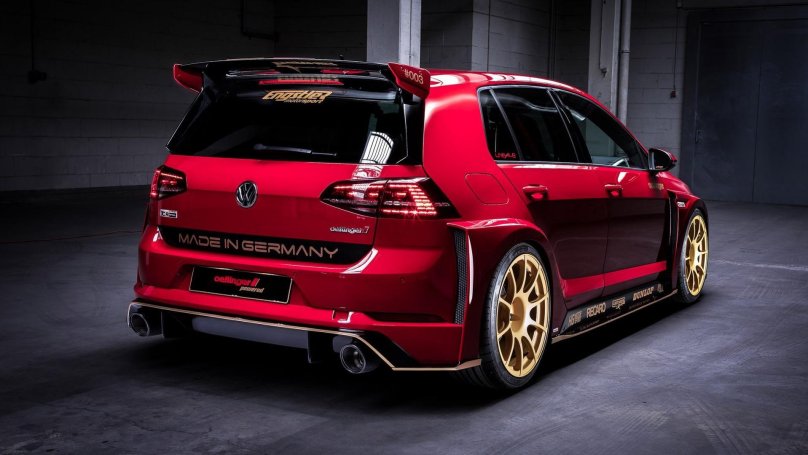Volkswagen Golf GTI R