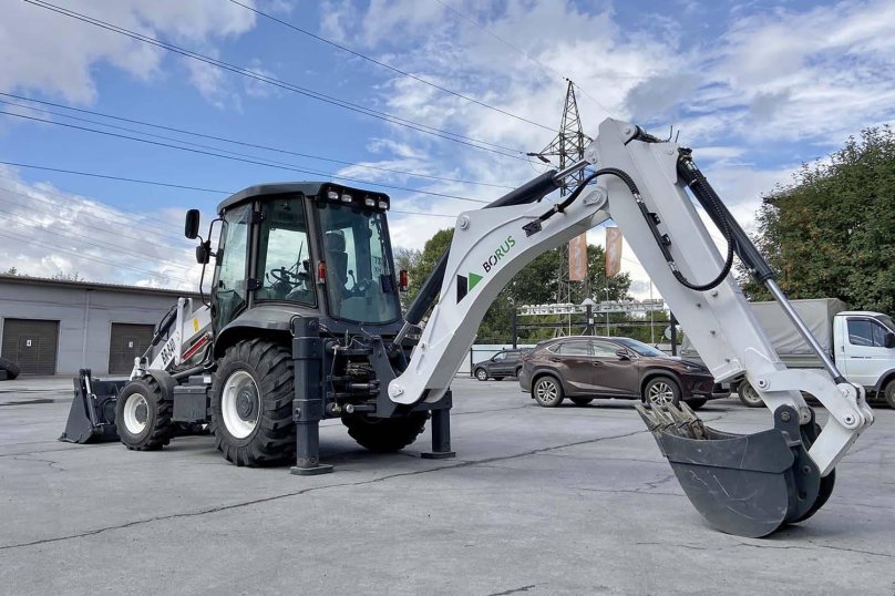 Экскаватор-погрузчик borus br-840