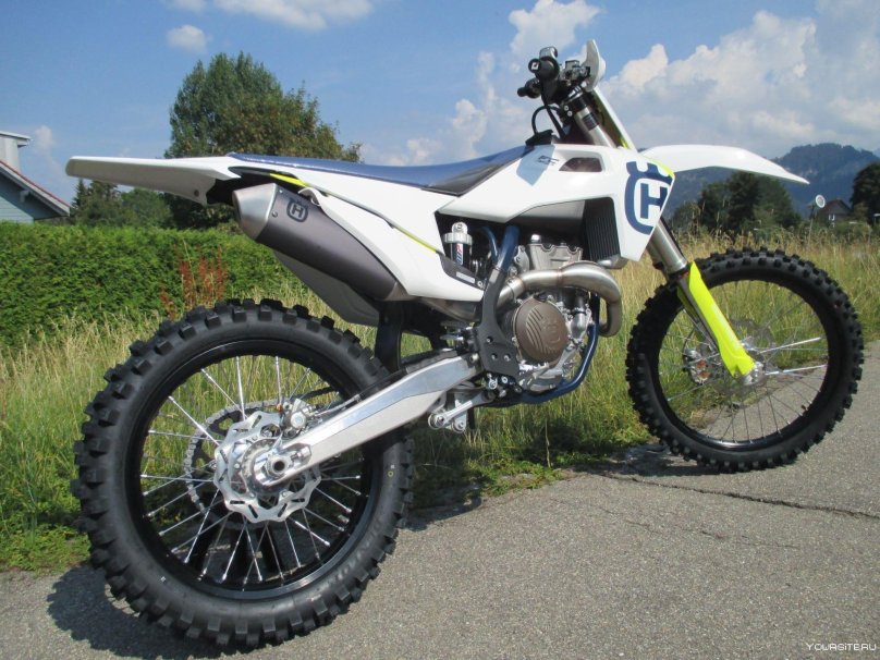 Кроссовый мотоцикл Хускварна 450