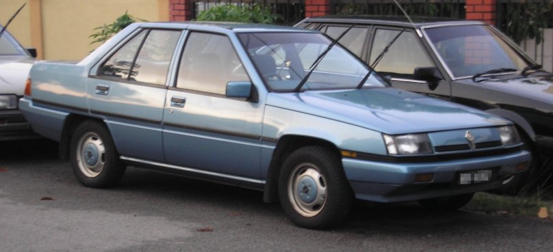 Proton Saga 1990