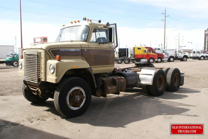 International Fleetstar f-2070a