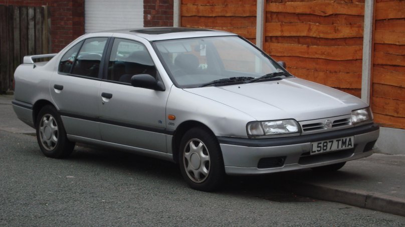 Nissan primera p10 седан