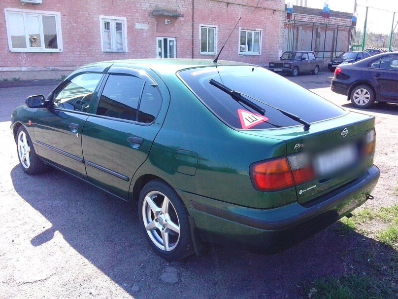 Nissan primera 1999 хэтчбек