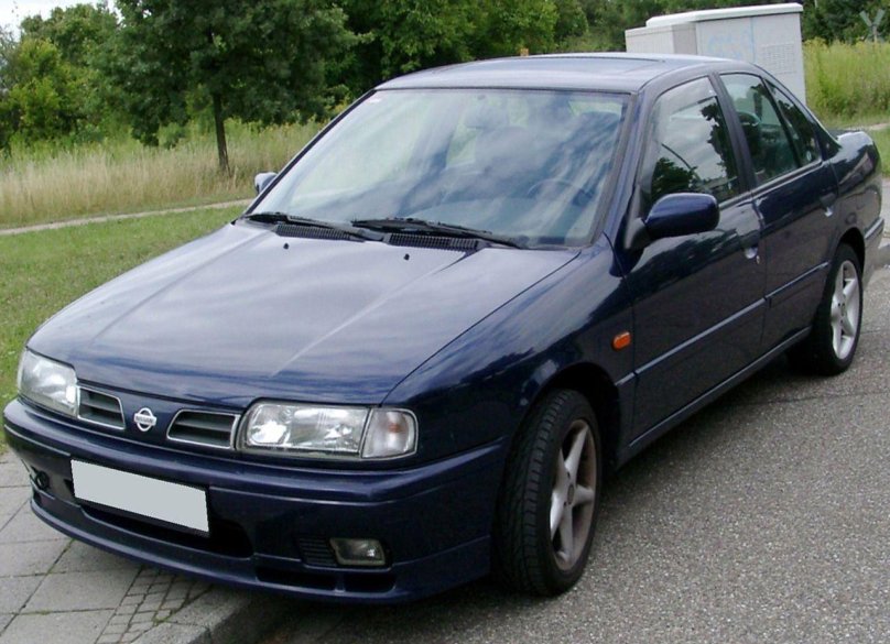 Nissan primera p10 седан
