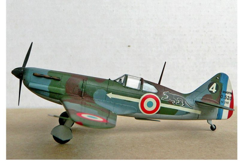 Dewoitine d.520 истребитель
