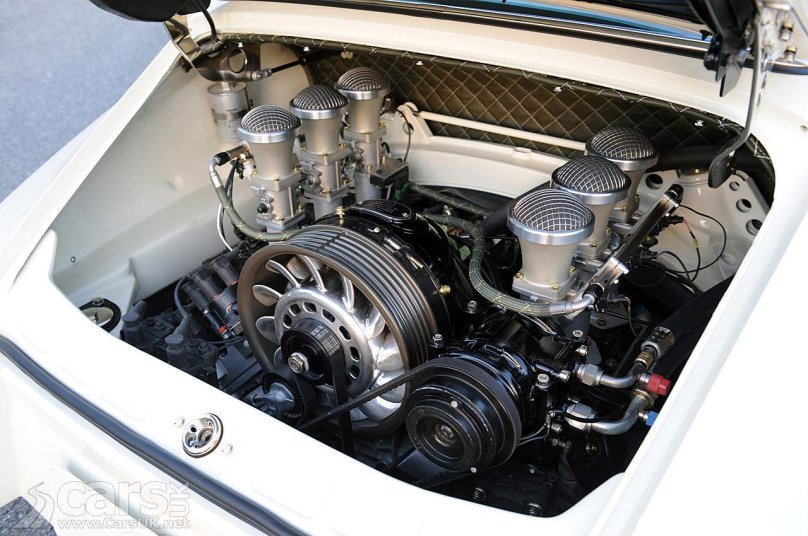 Движок Порше 911