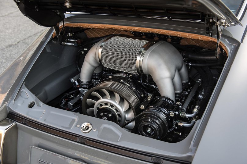 Движок Порше 911