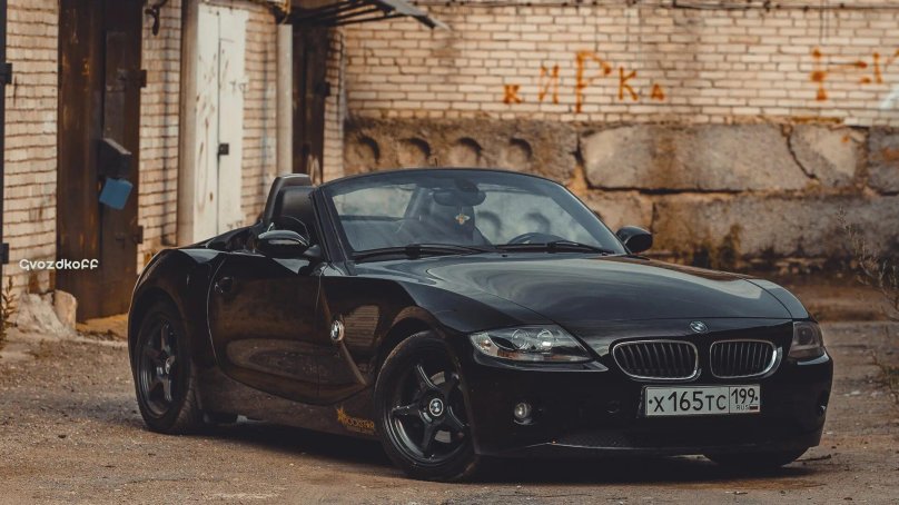 BMW z4 Black