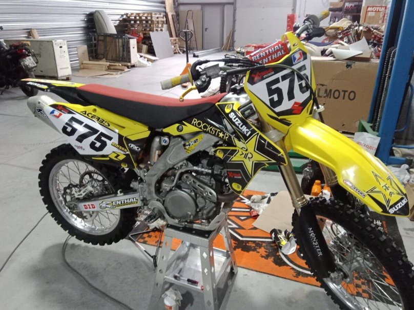 Мото Ибрис жёлтый кросс