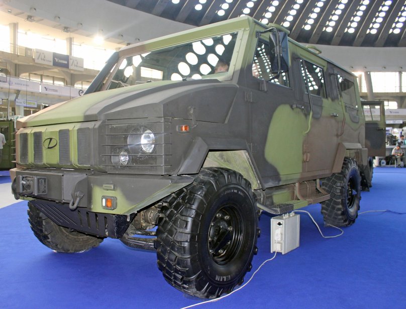 Джип Zastava 3500