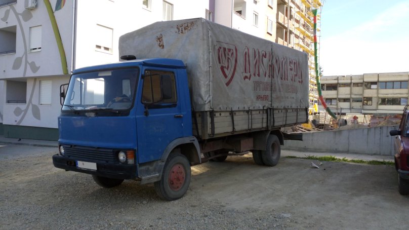 Ивеко застава