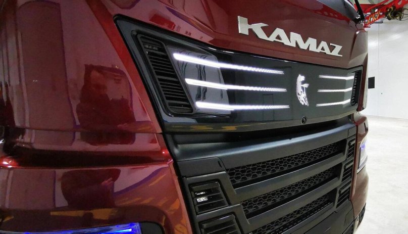 Тягач КАМАЗ-54901 Continent