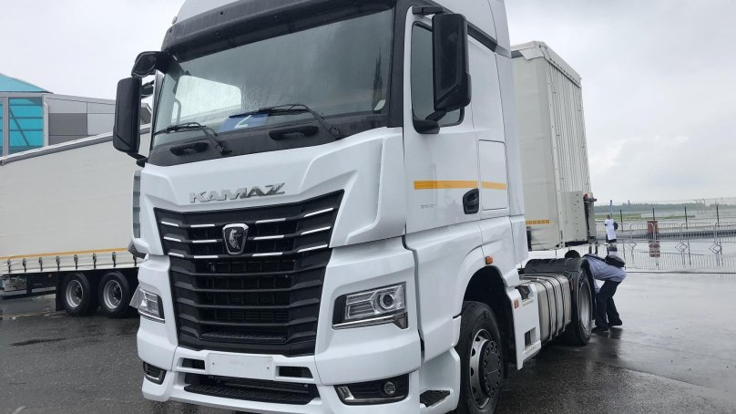 Новый КАМАЗ 54901