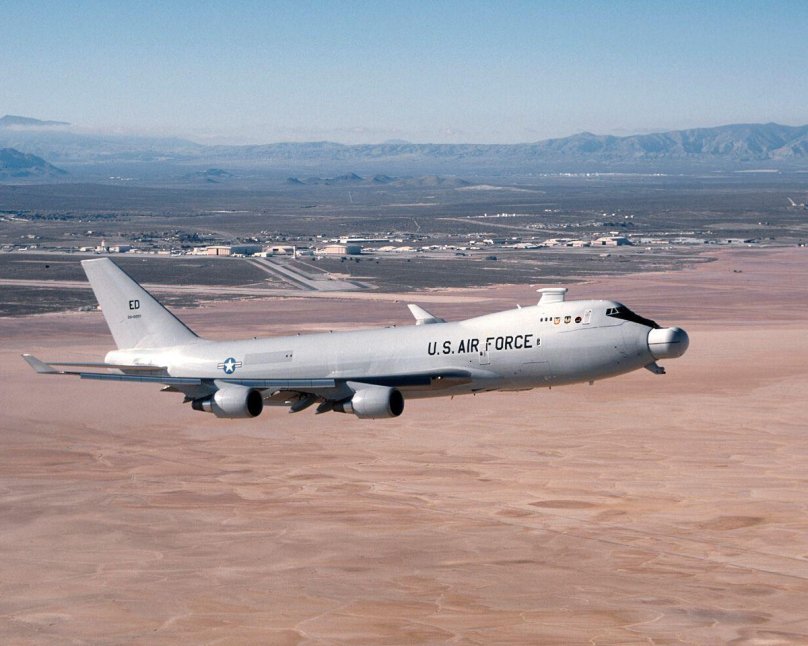 Боинг 747 Yal-1