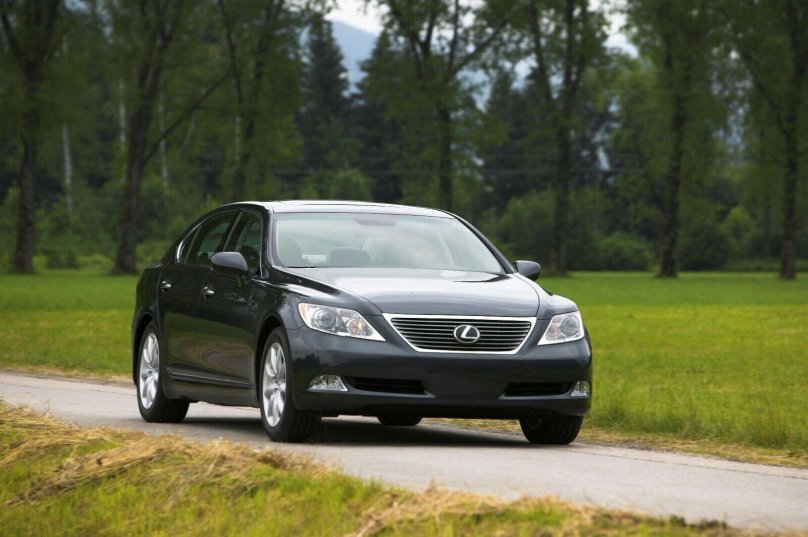 Лексус is 460