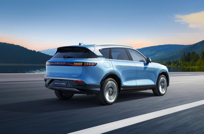 Кроссовер voyah free