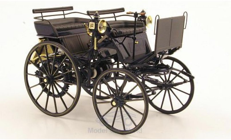 Первый Мерседес Бенц 1886