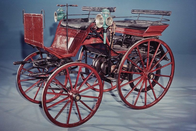 Готлиб Даймлер первый автомобиль