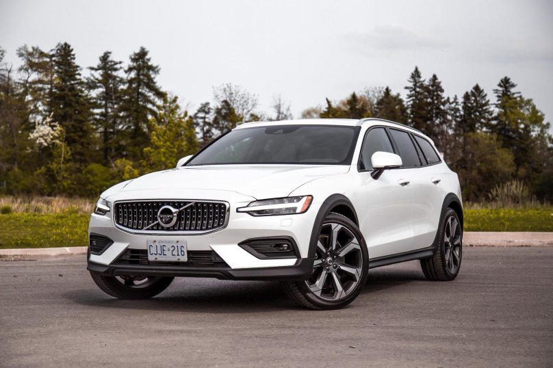 Volvo v60 Cross Country 2022
