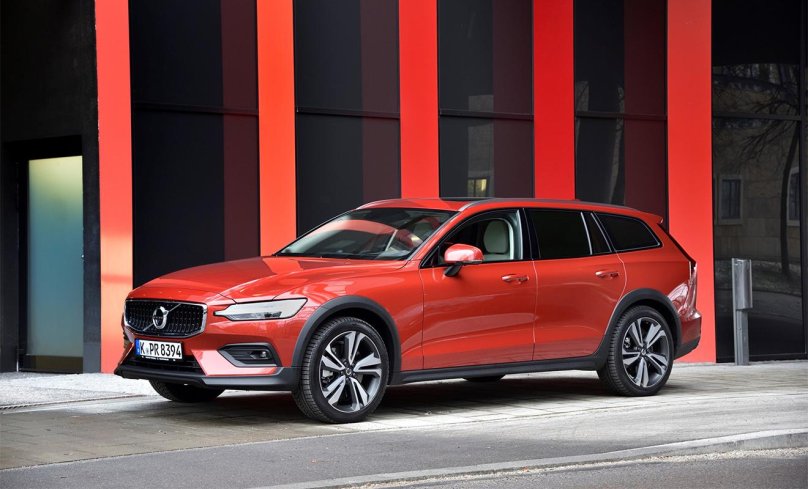 Volvo v60 Cross Country 2018