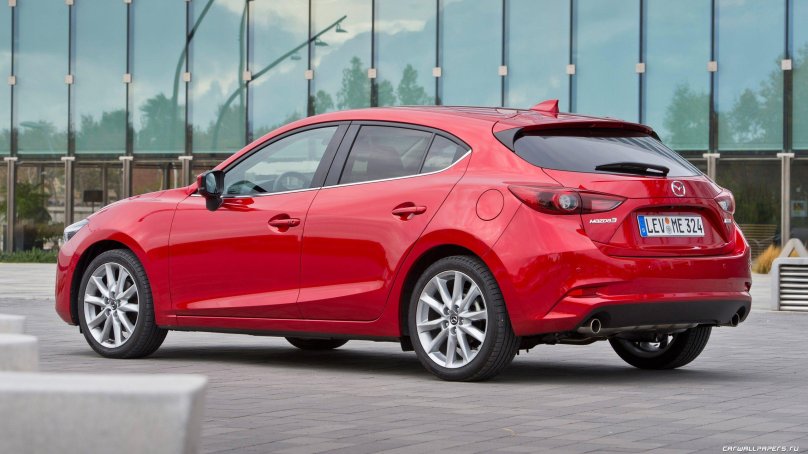 Mazda 3 Hatchback 2016
