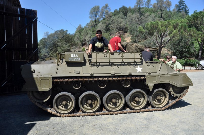 M39 бронетранспортёр