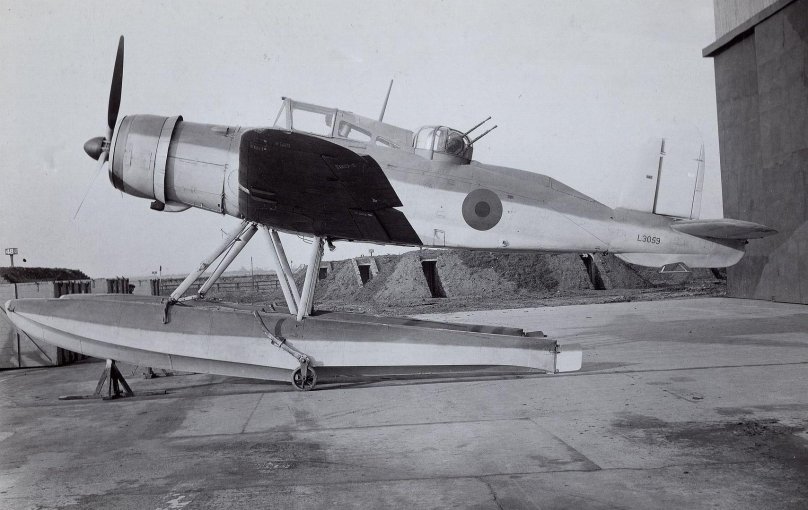 Blackburn b.25 Roc