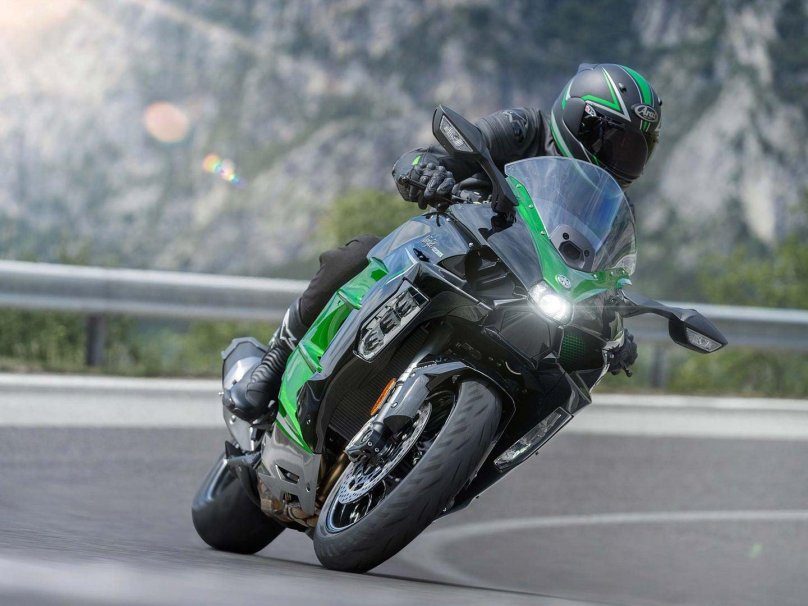 Kawasaki Ninja h2 SX se 2022