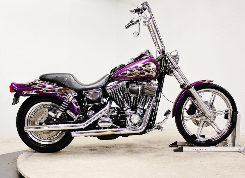 Harley's Dyna wide Glide