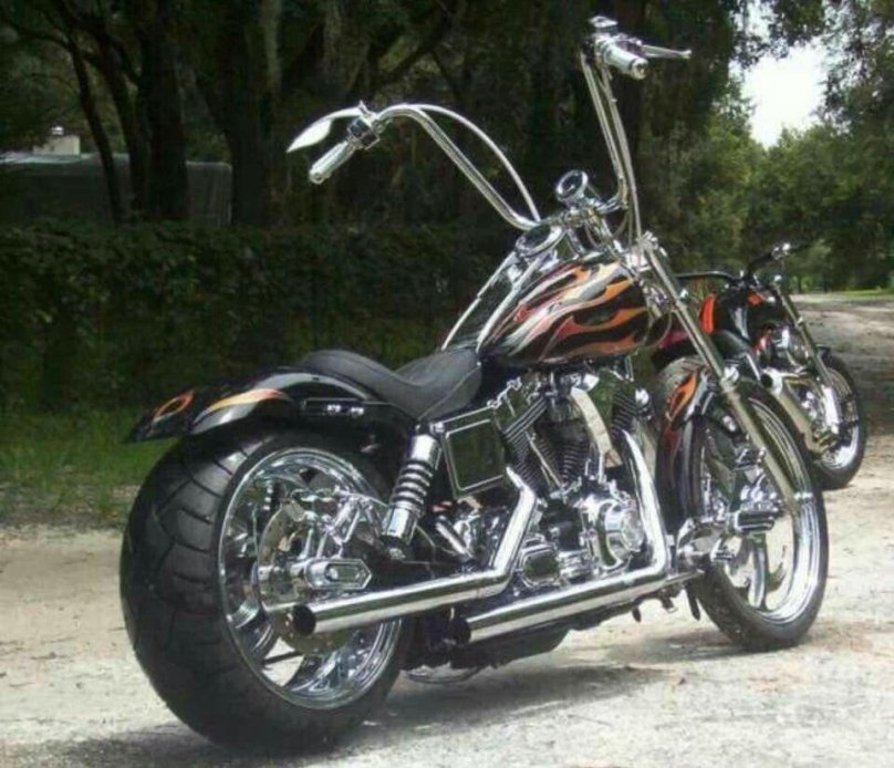 Harley Davidson Dyna Custom