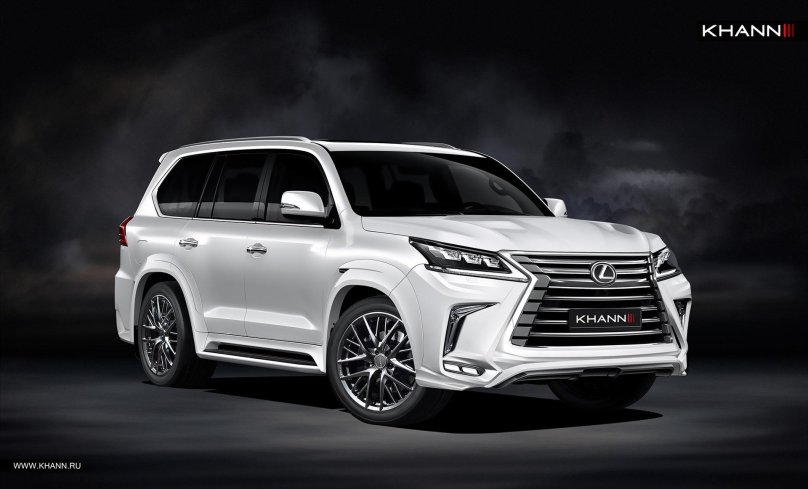 Lexus LX 570 Wald