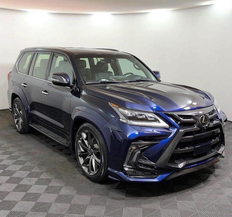 Lexus LX 570 Khann