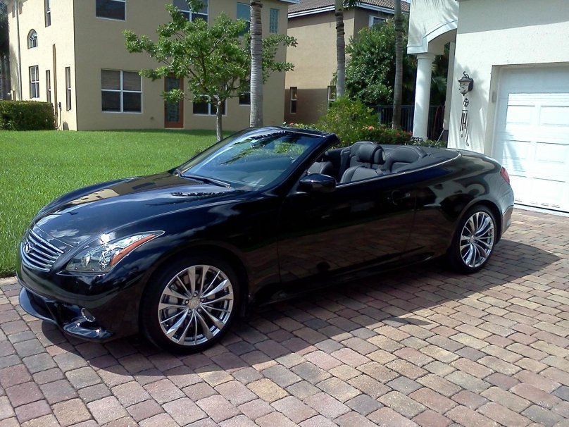 Infiniti g37 Convertible