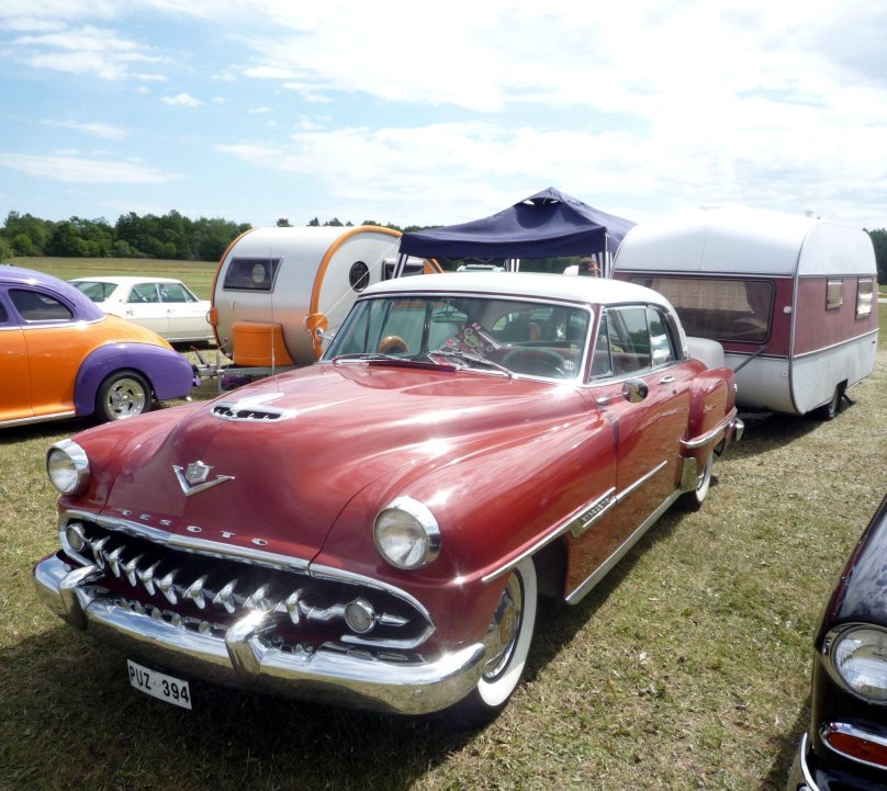 DESOTO Firedome 1954