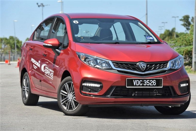 Proton автомобиль