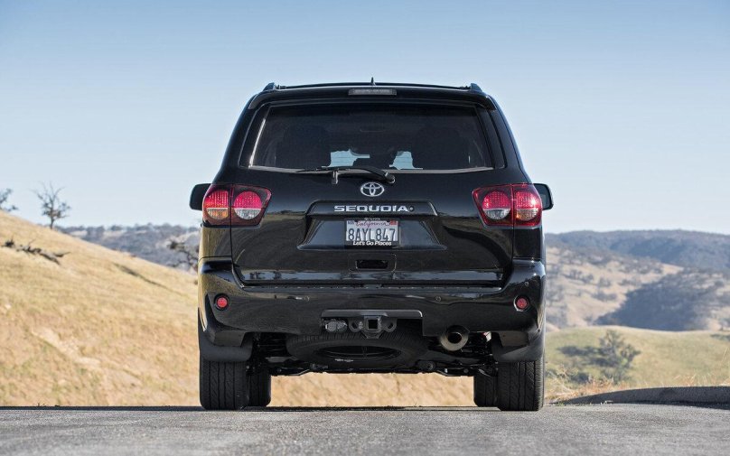 Тойота Секвойя