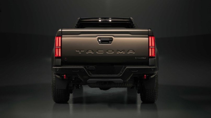 Toyota Tacoma 2024 trailhunter