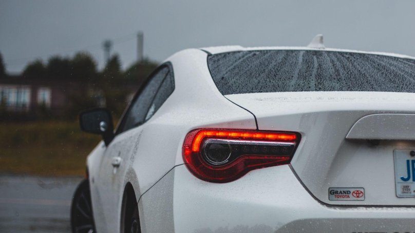 Иномарки вид сзади